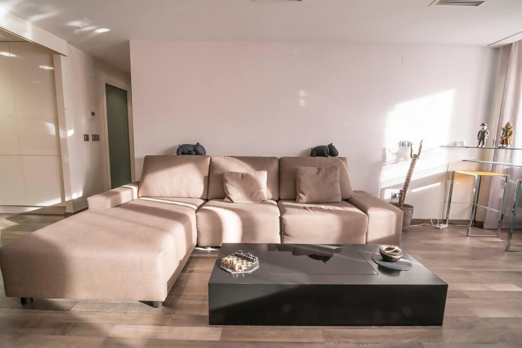 Centrico Y Reformado Con Estilo Apartment Valencia Exterior photo