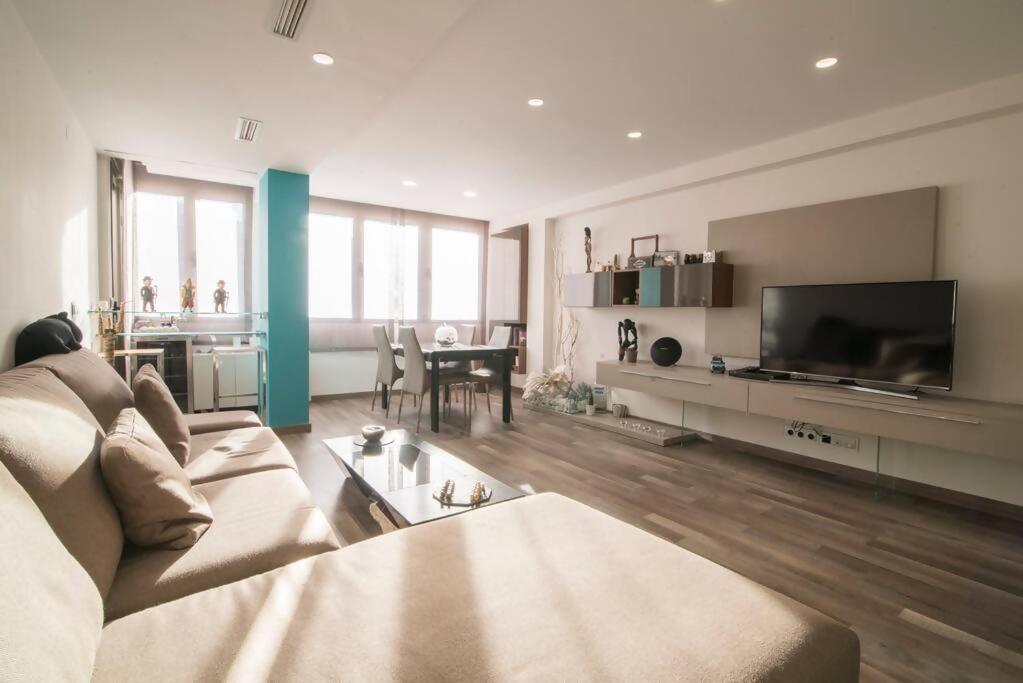 Centrico Y Reformado Con Estilo Apartment Valencia Exterior photo